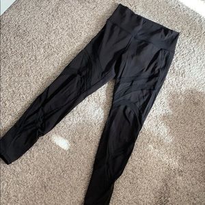 LULULEMON mesh leggings